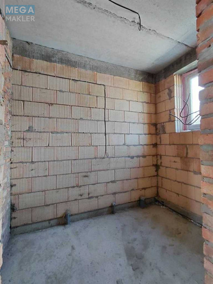 Продаж дома, 2&nbsp;поверху, 195&nbsp;кв.м, 4&nbsp;кімнати, ділянка 2&nbsp;сотки, <a class="location-link" href="/lutsk/" title="Недвижимость Луцьк">Луцьк</a>, Шкільна, 4 (изображение 11)