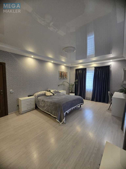 Продаж дома, 2&nbsp;поверху, 202&nbsp;кв.м, 6&nbsp;кімнат, ділянка 7&nbsp;соток, <a class="location-link" href="/lutsk/" title="Недвижимость Луцьк">Луцьк</a>, Безіменна (изображение 7)