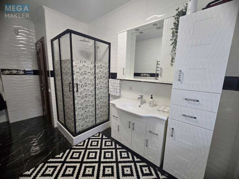 Продаж дома, 2&nbsp;поверху, 202&nbsp;кв.м, 6&nbsp;кімнат, ділянка 7&nbsp;соток, <a class="location-link" href="/lutsk/" title="Недвижимость Луцьк">Луцьк</a>, Безіменна (изображение 16)