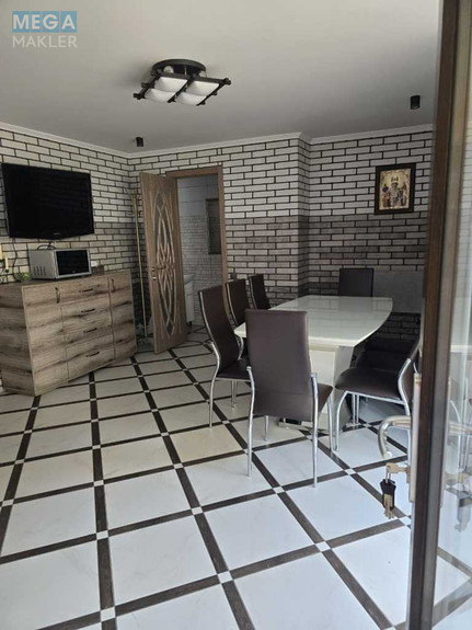 Продаж дома, 2&nbsp;поверху, 202&nbsp;кв.м, 6&nbsp;кімнат, ділянка 7&nbsp;соток, <a class="location-link" href="/lutsk/" title="Недвижимость Луцьк">Луцьк</a>, Безіменна (изображение 21)