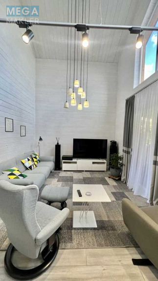 Продаж дома, 2 поверху, 150 кв.м, 4 кімнати, ділянка 8 соток, <a class="location-link" href="/kiev/" title="Недвижимость Київ">Київ</a>, <a class="location-link" href="/kiev/goloseevskij/" title="Недвижимость Голосіївський район">Голосіївський р-н</a>, Степана Рудницкого ул. (изображение 7)