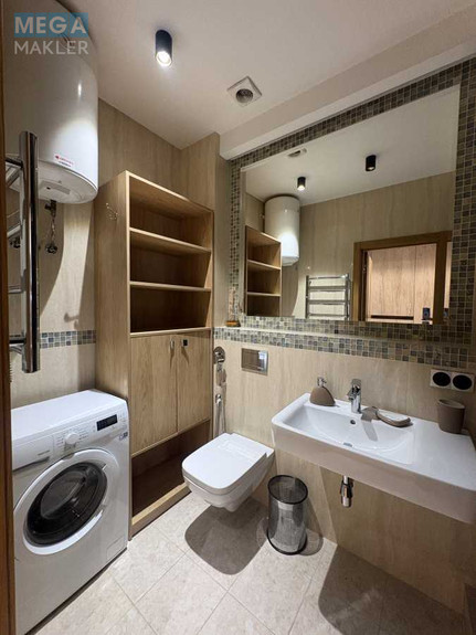 Оренда 1 кімнатної квартири, <a class="location-link" href="/kiev/" title="Недвижимость Київ">Київ</a>, <a class="location-link" href="/kiev/solomenskij/" title="Недвижимость Солом'янський район">Солом'янський р-н</a>, Дмитра Луценка вул., 6 (изображение 19)