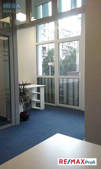 Продаж комерційної нерухомості, 35 кв.м, <a class="location-link" href="/kiev/" title="Недвижимость Київ">Київ</a>, <a class="location-link" href="/kiev/pecherskij/" title="Недвижимость Печерський район">Печерський р-н</a>, Василя Тютюнника вул., 51/1 (изображение 3)