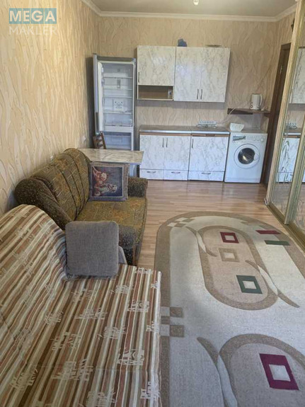 Продаж 8 кімнатної квартири (29/?/?), 10 пов. 12 пов. будинку, <a class="location-link" href="/kiev/" title="Недвижимость Київ">Київ</a>, <a class="location-link" href="/kiev/dneprovskij/" title="Недвижимость Дніпровський район">Дніпровський р-н</a>, Миропільська вул., 15А (изображение 2)