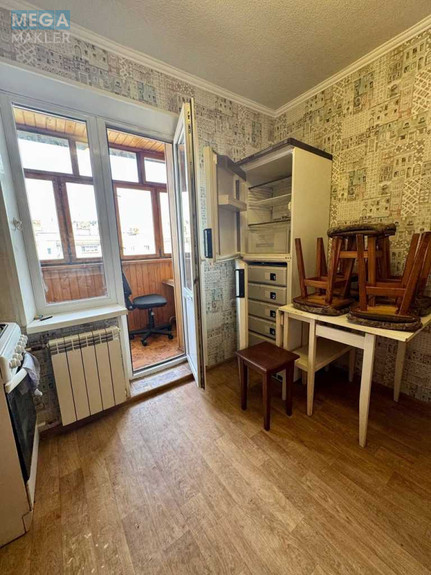 Оренда 3 кімнатної квартири, <a class="location-link" href="/kiev/" title="Недвижимость Київ">Київ</a>, <a class="location-link" href="/kiev/desnyanskij/" title="Недвижимость Деснянський район">Деснянський р-н</a>, Володимира Маяковського просп., 65 (изображение 6)