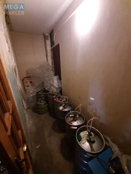Оренда комерційної нерухомості, 47 кв.м, <a class="location-link" href="/dnepropetrovsk/" title="Недвижимость Дніпра">Дніпро</a>, Богдана Хмельницького, 25б (изображение 4)