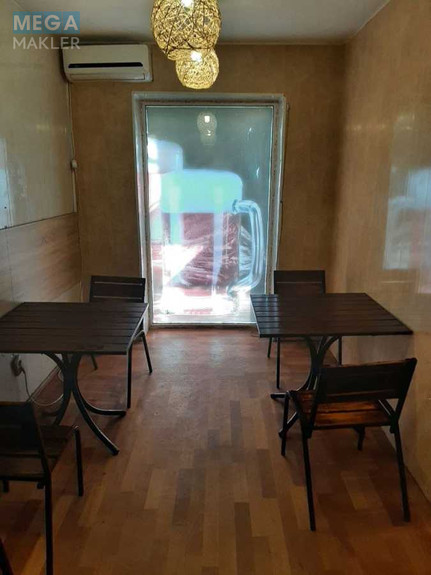 Оренда комерційної нерухомості, 47 кв.м, <a class="location-link" href="/dnepropetrovsk/" title="Недвижимость Дніпра">Дніпро</a>, Богдана Хмельницького, 25б (изображение 8)