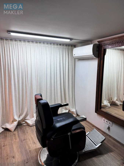 Продаж комерційної нерухомості, 63,60 кв.м, <a class="location-link" href="/kiev/" title="Недвижимость Київ">Київ</a>, <a class="location-link" href="/kiev/dneprovskij/" title="Недвижимость Дніпровський район">Дніпровський р-н</a>, Дарницький бульв., 1а (изображение 13)