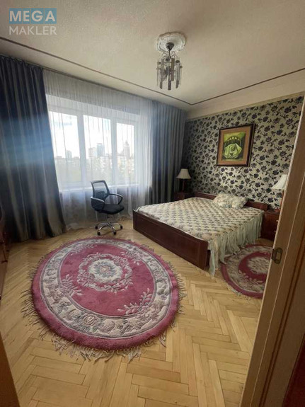 Оренда 3 кімнатної квартири, <a class="location-link" href="/kiev/" title="Недвижимость Київ">Київ</a>, <a class="location-link" href="/kiev/pecherskij/" title="Недвижимость Печерський район">Печерський р-н</a>, Генерала Алмазова вул., 14 (изображение 2)