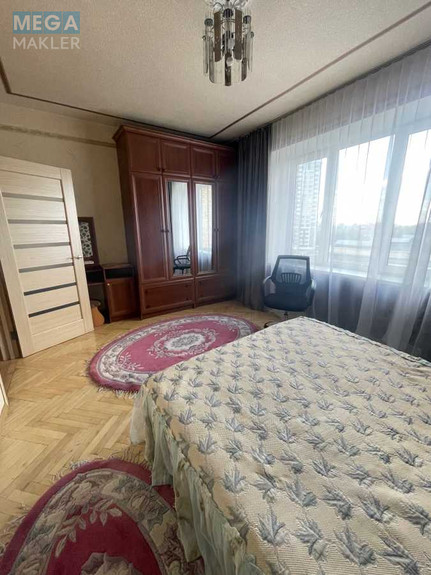 Оренда 3 кімнатної квартири, <a class="location-link" href="/kiev/" title="Недвижимость Київ">Київ</a>, <a class="location-link" href="/kiev/pecherskij/" title="Недвижимость Печерський район">Печерський р-н</a>, Генерала Алмазова вул., 14 (изображение 3)