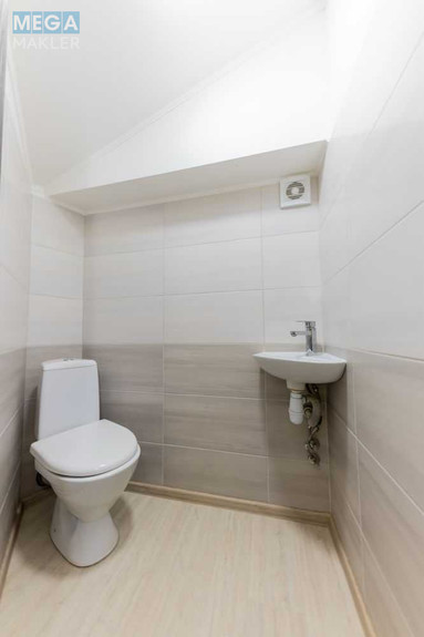 Продаж 3 кімнатної квартири (70/?/13), 6 пов. 6 пов. будинку, <a class="location-link" href="/sofievskaya-borshagovka/" title="Недвижимость Софіївська Борщагівка">Софіївська Борщагівка</a>, Боголюбова, 5 (изображение 18)