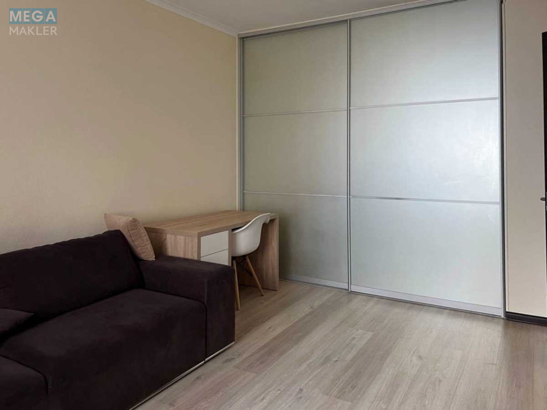 Продаж 1 кімнатної квартири (43/18/11), 5 пов. 10 пов. будинку, <a class="location-link" href="/sofievskaya-borshagovka/" title="Недвижимость Софіївська Борщагівка">Софіївська Борщагівка</a>, Боголюбова, 25 (изображение 8)