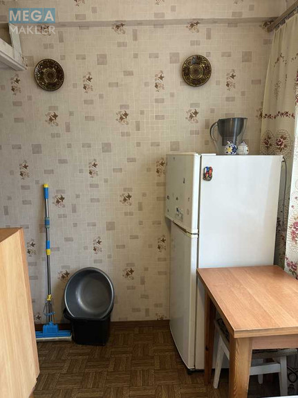 Продаж 2 кімнатної квартири (46/30/7,7), 3 пов. 5 пов. будинку, <a class="location-link" href="/kiev/" title="Недвижимость Київ">Київ</a>, <a class="location-link" href="/kiev/solomenskij/" title="Недвижимость Солом'янський район">Солом'янський р-н</a>, Волинська вул., 31 (изображение 13)