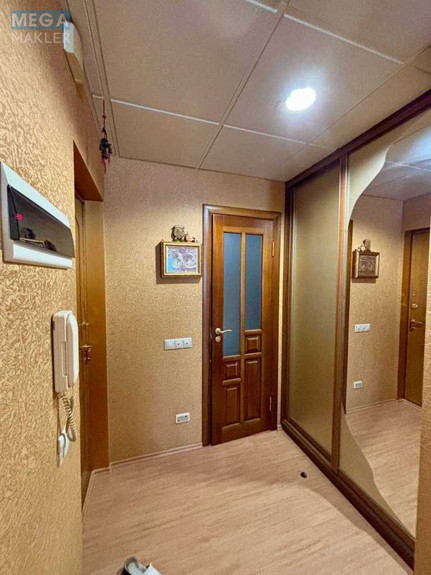 Продаж 3 кімнатної квартири (69/44/7,1), 9 пов. 9 пов. будинку, <a class="location-link" href="/kiev/" title="Недвижимость Київ">Київ</a>, <a class="location-link" href="/kiev/svyatoshinskij/" title="Недвижимость Святошинський район">Святошинський р-н</a>, Академіка Булаховського вул., 30А (изображение 12)