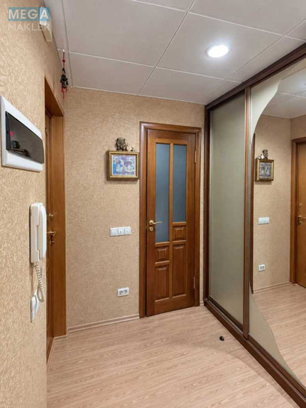 Продаж 3 кімнатної квартири (69/44/7,1), 9 пов. 9 пов. будинку, <a class="location-link" href="/kiev/" title="Недвижимость Київ">Київ</a>, <a class="location-link" href="/kiev/svyatoshinskij/" title="Недвижимость Святошинський район">Святошинський р-н</a>, Академіка Булаховського вул., 30А (изображение 17)
