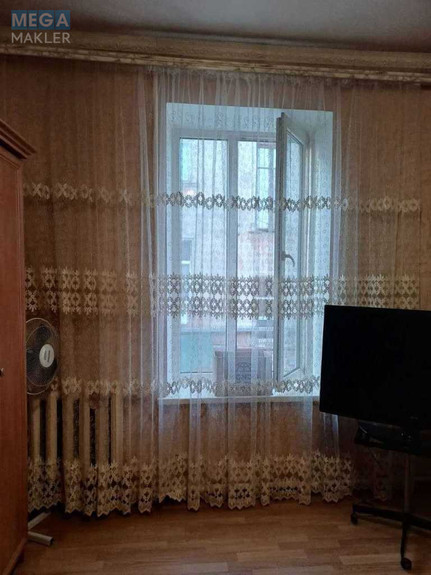 Продаж 5 кімнатної квартири (17/?/?), 2 пов. 3 пов. будинку, <a class="location-link" href="/odessa/" title="Недвижимость Одеса">Одеса</a>, <a class="location-link" href="/odessa/primorskij/" title="Недвижимость Приморський район">Приморський р-н</a>, СофиевскаяКонная (изображение 2)