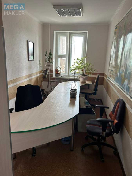 Продаж окремої будівлі/побудови, 120 кв.м, <a class="location-link" href="/kiev/" title="Недвижимость Київ">Київ</a>, <a class="location-link" href="/kiev/pecherskij/" title="Недвижимость Печерський район">Печерський р-н</a>, Петра Болбочана вул., 4а (изображение 2)