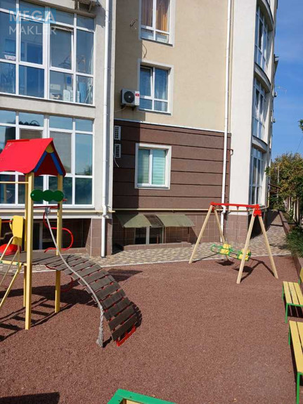 Продаж окремої будівлі/побудови, 50 кв.м, <a class="location-link" href="/kiev/" title="Недвижимость Київ">Київ</a>, <a class="location-link" href="/kiev/solomenskij/" title="Недвижимость Солом'янський район">Солом'янський р-н</a>, Волошкова вул., 1 (изображение 10)