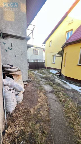 Продаж дома, 2 поверху, 180 кв.м, 5 кімнат, ділянка 1 сотка, <a class="location-link" href="/lviv/" title="Недвижимость Львів">Львів</a>, <a class="location-link" href="/lviv/lychakovskij/" title="Недвижимость Личаківський район">Личаківський р-н</a>, Новознесенська, 44 (изображение 22)