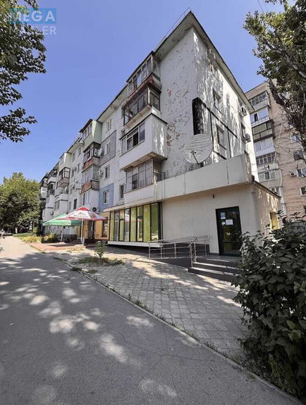 Продаж комерційної нерухомості, 88,90 кв.м, под офис, <a class="location-link" href="/zaporozhje/" title="Недвижимость Запоріжжя">Запоріжжя</a>, <a class="location-link" href="/zaporozhje/ordzhonikidzevskij/" title="Недвижимость Орджонікідзевський район">Орджонікідзевський р-н</a>, Перемоги, 49 (изображение 2)