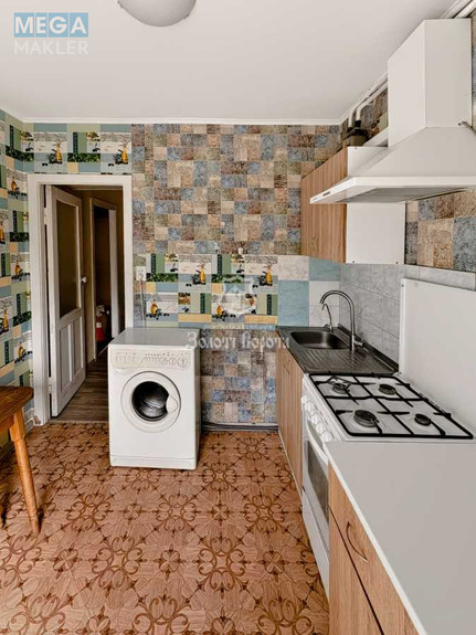 Продаж 2 кімнатної квартири (45/30/6), 3 пов. 5 пов. будинку, <a class="location-link" href="/kiev/" title="Недвижимость Київ">Київ</a>, <a class="location-link" href="/kiev/pecherskij/" title="Недвижимость Печерський район">Печерський р-н</a>, Іоанна Павла ІІ вул., 20 (изображение 4)