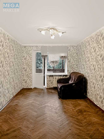 Продаж 2 кімнатної квартири (45/30/6), 3 пов. 5 пов. будинку, <a class="location-link" href="/kiev/" title="Недвижимость Київ">Київ</a>, <a class="location-link" href="/kiev/pecherskij/" title="Недвижимость Печерський район">Печерський р-н</a>, Іоанна Павла ІІ вул., 20 (изображение 5)