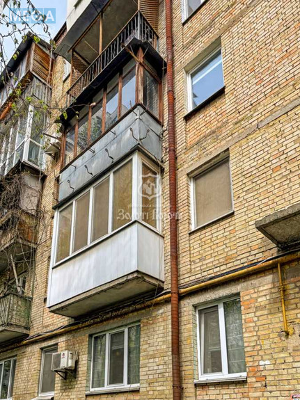 Продаж 2 кімнатної квартири (45/30/6), 3 пов. 5 пов. будинку, <a class="location-link" href="/kiev/" title="Недвижимость Київ">Київ</a>, <a class="location-link" href="/kiev/pecherskij/" title="Недвижимость Печерський район">Печерський р-н</a>, Іоанна Павла ІІ вул., 20 (изображение 10)