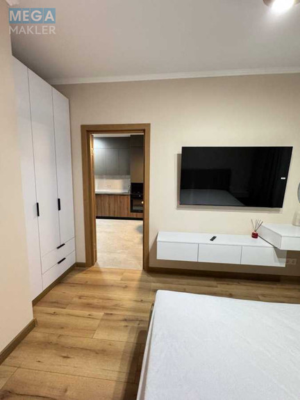 Оренда 1 кімнатної квартири, <a class="location-link" href="/kiev/" title="Недвижимость Київ">Київ</a>, <a class="location-link" href="/kiev/solomenskij/" title="Недвижимость Солом'янський район">Солом'янський р-н</a>, Федора Ернста вул. (изображение 10)