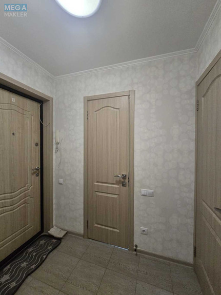 Продаж 1 кімнатної квартири (37/15/8), 4 пов. 9 пов. будинку, <a class="location-link" href="/kiev/" title="Недвижимость Київ">Київ</a>, <a class="location-link" href="/kiev/pecherskij/" title="Недвижимость Печерський район">Печерський р-н</a>, Драгомирова ул., 6Б (изображение 5)
