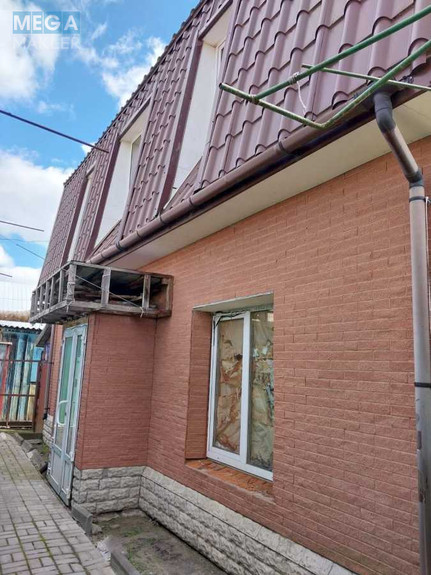 Продаж окремої будівлі/побудови, 115,20 кв.м, <a class="location-link" href="/korosten/" title="Недвижимость Коростень">Коростень</a>, Базарна площа, 5Б (изображение 2)