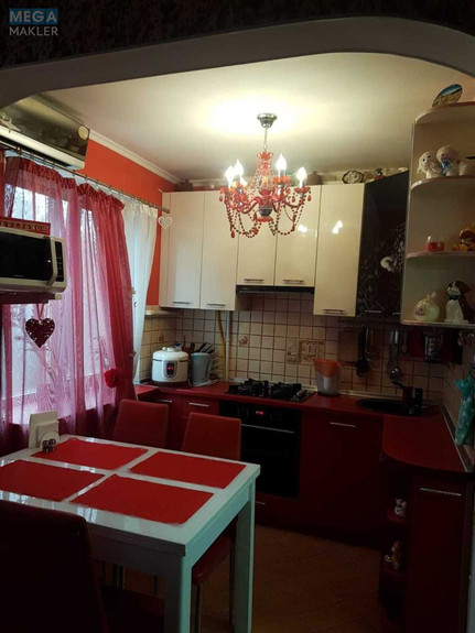 Продаж 2 кімнатної квартири (45/28/7), 3 пов. 5 пов. будинку, <a class="location-link" href="/kiev/" title="Недвижимость Київ">Київ</a>, <a class="location-link" href="/kiev/solomenskij/" title="Недвижимость Солом'янський район">Солом'янський р-н</a>, Вацлава Гавела бульв., 83Г (изображение 3)