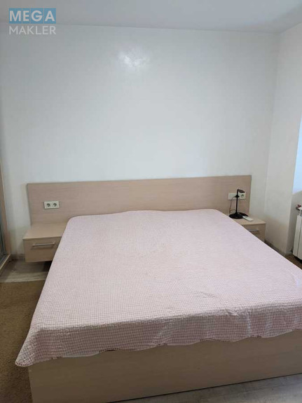 Продаж 3 кімнатної квартири (57/39/6), 7 пов. 9 пов. будинку, <a class="location-link" href="/kiev/" title="Недвижимость Київ">Київ</a>, <a class="location-link" href="/kiev/svyatoshinskij/" title="Недвижимость Святошинський район">Святошинський р-н</a>, Миколи Руденка бульв., 19 (изображение 14)
