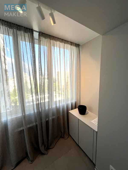Продаж 1 кімнатної квартири (41/?/?), 11 пов. 15 пов. будинку, <a class="location-link" href="/kiev/" title="Недвижимость Київ">Київ</a>, <a class="location-link" href="/kiev/dneprovskij/" title="Недвижимость Дніпровський район">Дніпровський р-н</a>, Флоренції вул. (изображение 5)