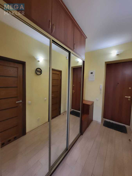 Оренда 1 кімнатної квартири, <a class="location-link" href="/kiev/" title="Недвижимость Київ">Київ</a>, <a class="location-link" href="/kiev/pecherskij/" title="Недвижимость Печерський район">Печерський р-н</a>, Мечникова вул., 10/2 (изображение 16)