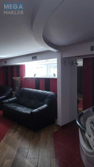 Продаж дома, 2 поверху, 194 кв.м, 5 кімнат, ділянка 8 соток, <a class="location-link" href="/vinnitsa/" title="Недвижимость Вінниця">Вінниця</a>, <a class="location-link" href="/vinnitsa/starogorodskij/" title="Недвижимость Старогородський район">Старогородський р-н</a>, Якова Шепеля, 66 (изображение 13)