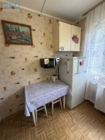 Оренда 2 кімнатної квартири, <a class="location-link" href="/kiev/" title="Недвижимость Київ">Київ</a>, <a class="location-link" href="/kiev/solomenskij/" title="Недвижимость Солом'янський район">Солом'янський р-н</a>, Михаила Донца ул., 18б (изображение 14)