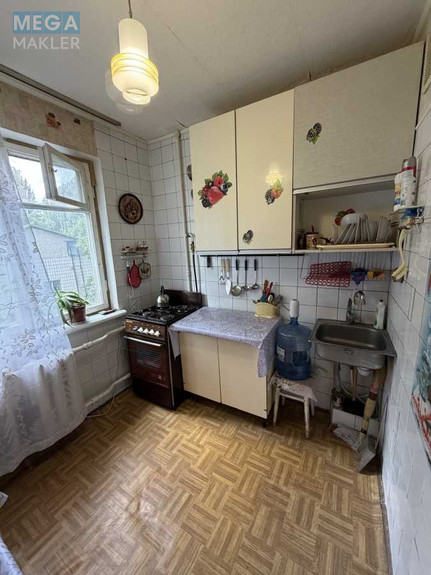 Оренда 2 кімнатної квартири, <a class="location-link" href="/kiev/" title="Недвижимость Київ">Київ</a>, <a class="location-link" href="/kiev/solomenskij/" title="Недвижимость Солом'янський район">Солом'янський р-н</a>, Михаила Донца ул., 18б (изображение 17)