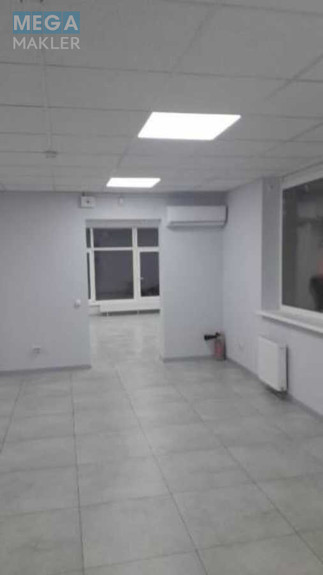 Продаж комерційної нерухомості, 118,50 кв.м, под офис, <a class="location-link" href="/kiev/" title="Недвижимость Київ">Київ</a>, <a class="location-link" href="/kiev/darnickij/" title="Недвижимость Дарницький район">Дарницький р-н</a>, Александра Мишуги ул., 10 (изображение 7)