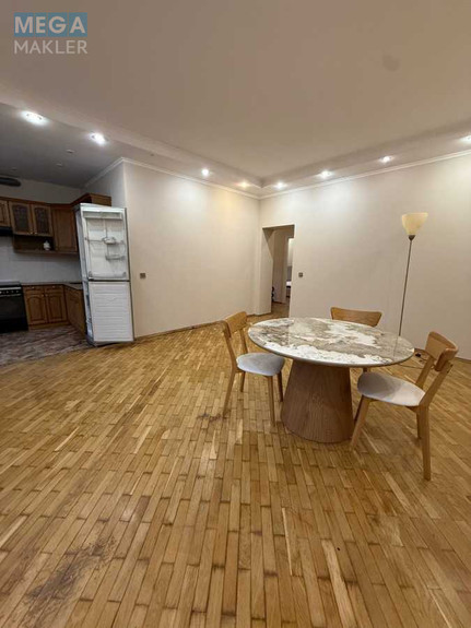 Оренда 3 кімнатної квартири, <a class="location-link" href="/kiev/" title="Недвижимость Київ">Київ</a>, <a class="location-link" href="/kiev/pecherskij/" title="Недвижимость Печерський район">Печерський р-н</a>, Михаила Бойчука ул., 9/12 (изображение 3)