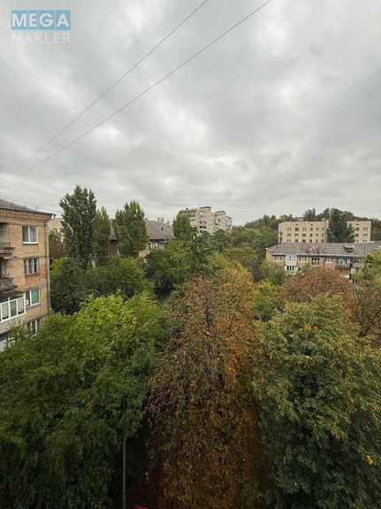 Оренда 3 кімнатної квартири, <a class="location-link" href="/kiev/" title="Недвижимость Київ">Київ</a>, <a class="location-link" href="/kiev/pecherskij/" title="Недвижимость Печерський район">Печерський р-н</a>, Михаила Бойчука ул., 9/12 (изображение 9)