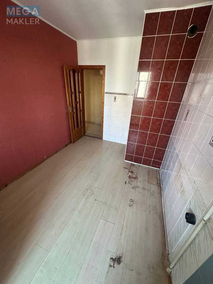Продаж 3 кімнатної квартири (65/?/?), 8 пов. 9 пов. будинку, <a class="location-link" href="/rovno/" title="Недвижимость Рівне">Рівне</a>, Млинівська, 33 (изображение 6)