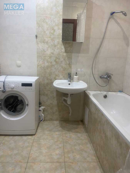 Оренда 3 кімнатної квартири, <a class="location-link" href="/kiev/" title="Недвижимость Київ">Київ</a>, <a class="location-link" href="/kiev/podolskij/" title="Недвижимость Подільський район">Подільський р-н</a>, Сергея Данченко вул., 3 (изображение 11)