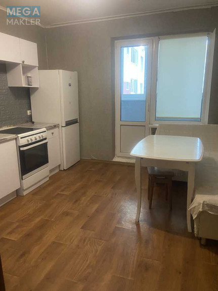 Оренда 3 кімнатної квартири, <a class="location-link" href="/kiev/" title="Недвижимость Київ">Київ</a>, <a class="location-link" href="/kiev/podolskij/" title="Недвижимость Подільський район">Подільський р-н</a>, Сергея Данченко вул., 3 (изображение 13)