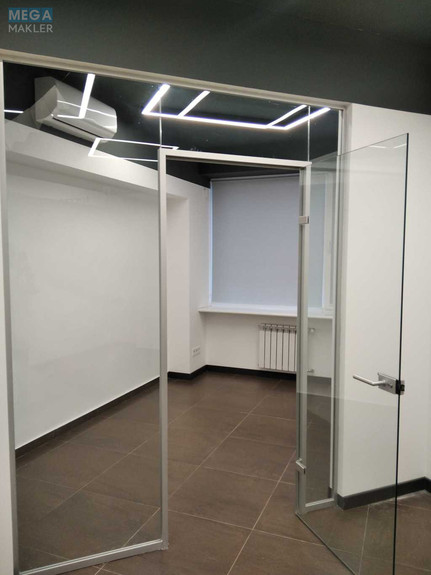 Оренда комерційної нерухомості, 90 кв.м, под офис, <a class="location-link" href="/kiev/" title="Недвижимость Київ">Київ</a>, <a class="location-link" href="/kiev/dneprovskij/" title="Недвижимость Дніпровський район">Дніпровський р-н</a>, Евгения Сверстюка ул., 11 (изображение 11)