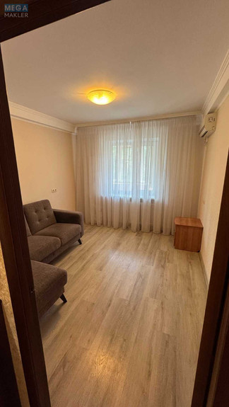Оренда 2 кімнатної квартири, <a class="location-link" href="/kiev/" title="Недвижимость Київ">Київ</a>, <a class="location-link" href="/kiev/solomenskij/" title="Недвижимость Солом'янський район">Солом'янський р-н</a>, Олексіївська вул., 3А (изображение 6)