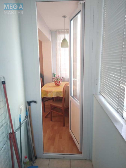 Оренда 3 кімнатної квартири, <a class="location-link" href="/kiev/" title="Недвижимость Київ">Київ</a>, <a class="location-link" href="/kiev/dneprovskij/" title="Недвижимость Дніпровський район">Дніпровський р-н</a>, Ентузіастів вул. (изображение 15)