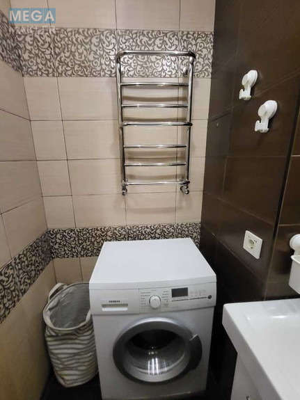 Оренда 3 кімнатної квартири, <a class="location-link" href="/kiev/" title="Недвижимость Київ">Київ</a>, <a class="location-link" href="/kiev/goloseevskij/" title="Недвижимость Голосіївський район">Голосіївський р-н</a>, Голосіївський просп., 89 (изображение 15)