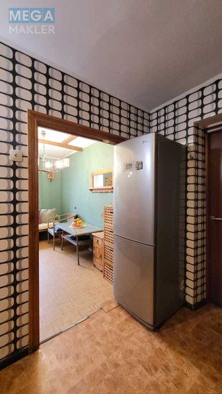 Продаж 3 кімнатної квартири (70/38/9), 2 пов. 18 пов. будинку, <a class="location-link" href="/kiev/" title="Недвижимость Київ">Київ</a>, <a class="location-link" href="/kiev/dneprovskij/" title="Недвижимость Дніпровський район">Дніпровський р-н</a>, Дніпровська наб., 13 (изображение 8)