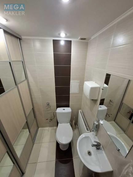 Продаж окремої будівлі/побудови, 67 кв.м, <a class="location-link" href="/chernigov/" title="Недвижимость Чернігів">Чернігів</a>, <a class="location-link" href="/chernigov/desnyanskij/" title="Недвижимость Деснянський район">Деснянський р-н</a>, Тарнавського, 12 (изображение 3)