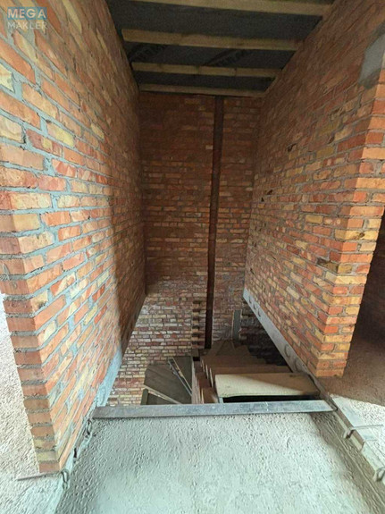 Продаж дома, 2 поверху, 75 кв.м, 3 кімнати, ділянка 1 сотка, <a class="location-link" href="/cherkassi/" title="Недвижимость Черкаси">Черкаси</a>, <a class="location-link" href="/cherkassi/pridneprovskij/" title="Недвижимость Придніпровський район">Придніпровський р-н</a>, Бандеры, 83 (изображение 4)